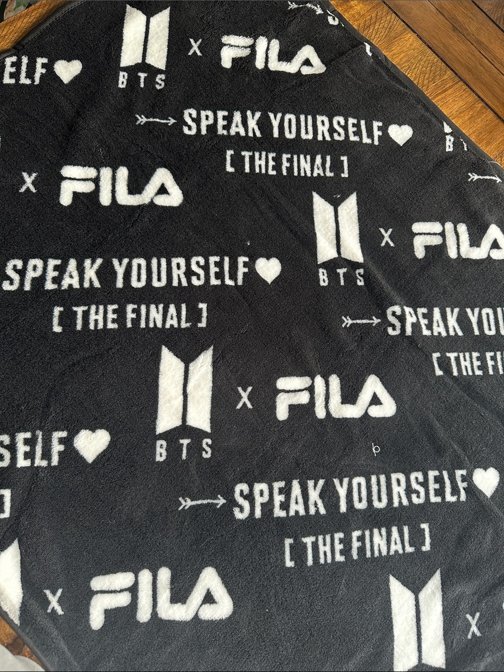 Fila Black and White BTS 'Speak Yourself' Graphic Throw